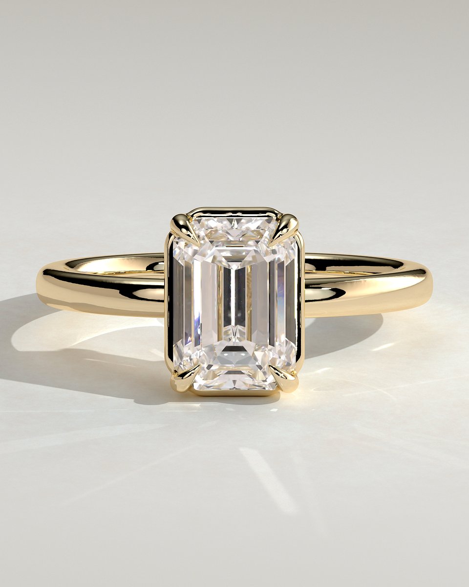 MET 0123 Emerald Solitaire Engagement Ring
