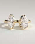 MET 0257 Pear Toi et Moi Engagement Ring