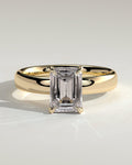 MET 0270 Emerald Solitaire Engagement Ring