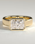 MET 0282 Radiant Solitaire Engagement Ring