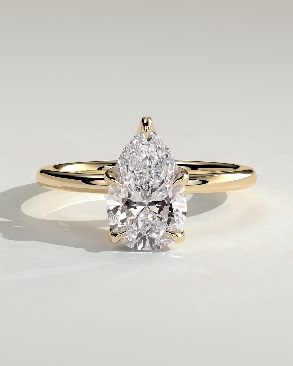 MET 0201 Pear Solitaire Engagement Ring