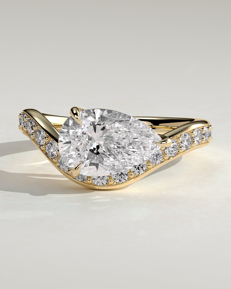 MET 0308 Pear Solitaire Engagement Ring