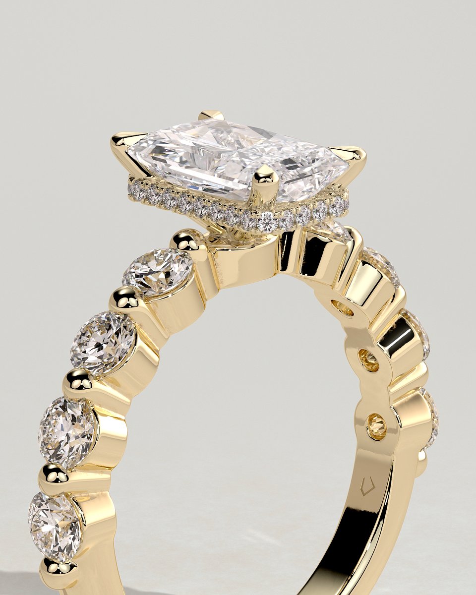 MET 0229 Radiant Solitaire Engagement Ring