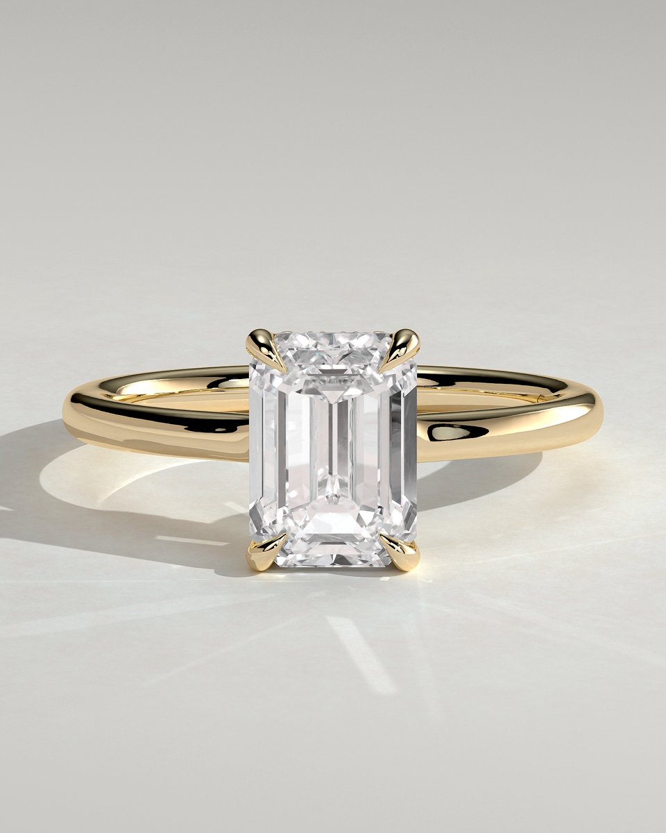 MET 0288 Emerald Solitaire Engagement Ring