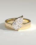 MET 0295 Pear Solitaire Engagement Ring