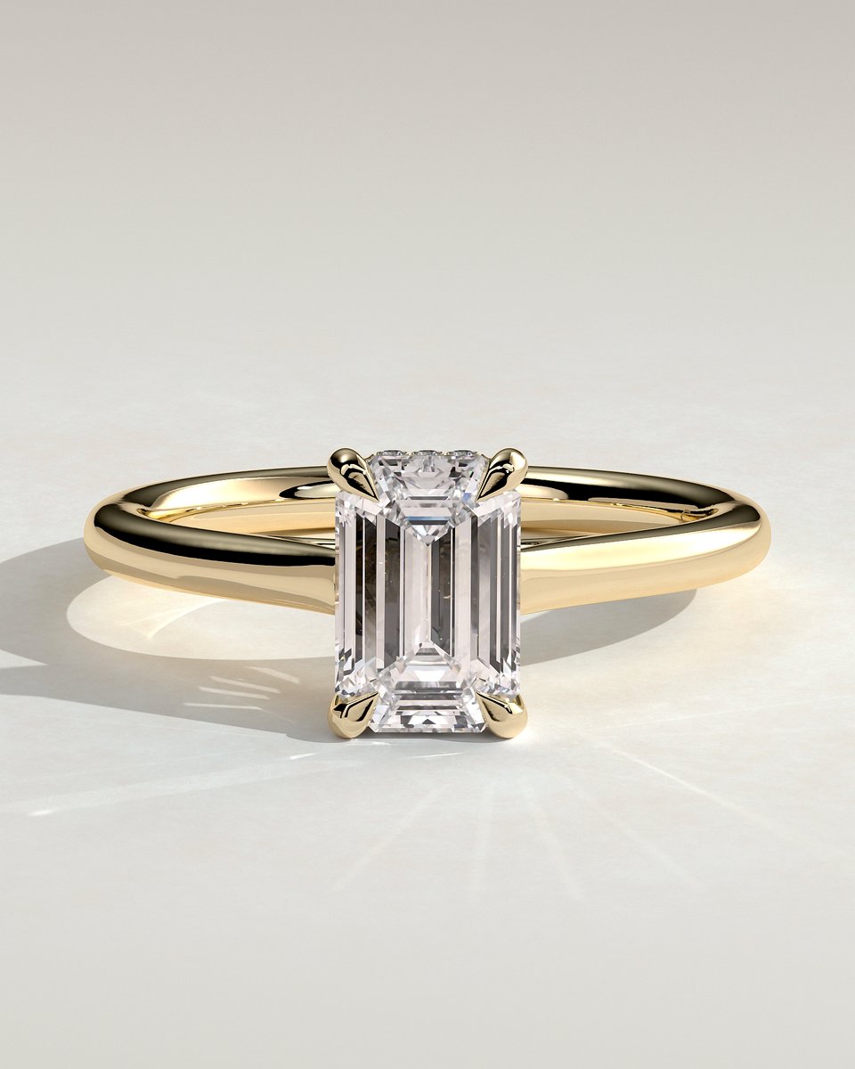 MET 0066 Emerald Solitaire Engagement Ring