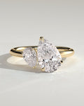 MET 0018 Pear Toi et Moi Engagement Ring