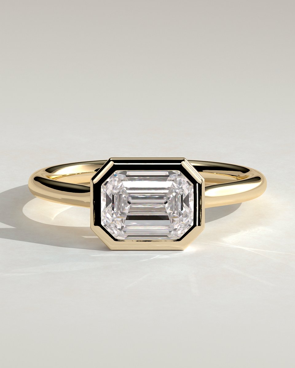MET 0071 Emerald Solitaire Engagement Ring