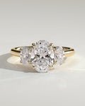 MET 0093 Oval Three Stone Engagement Ring