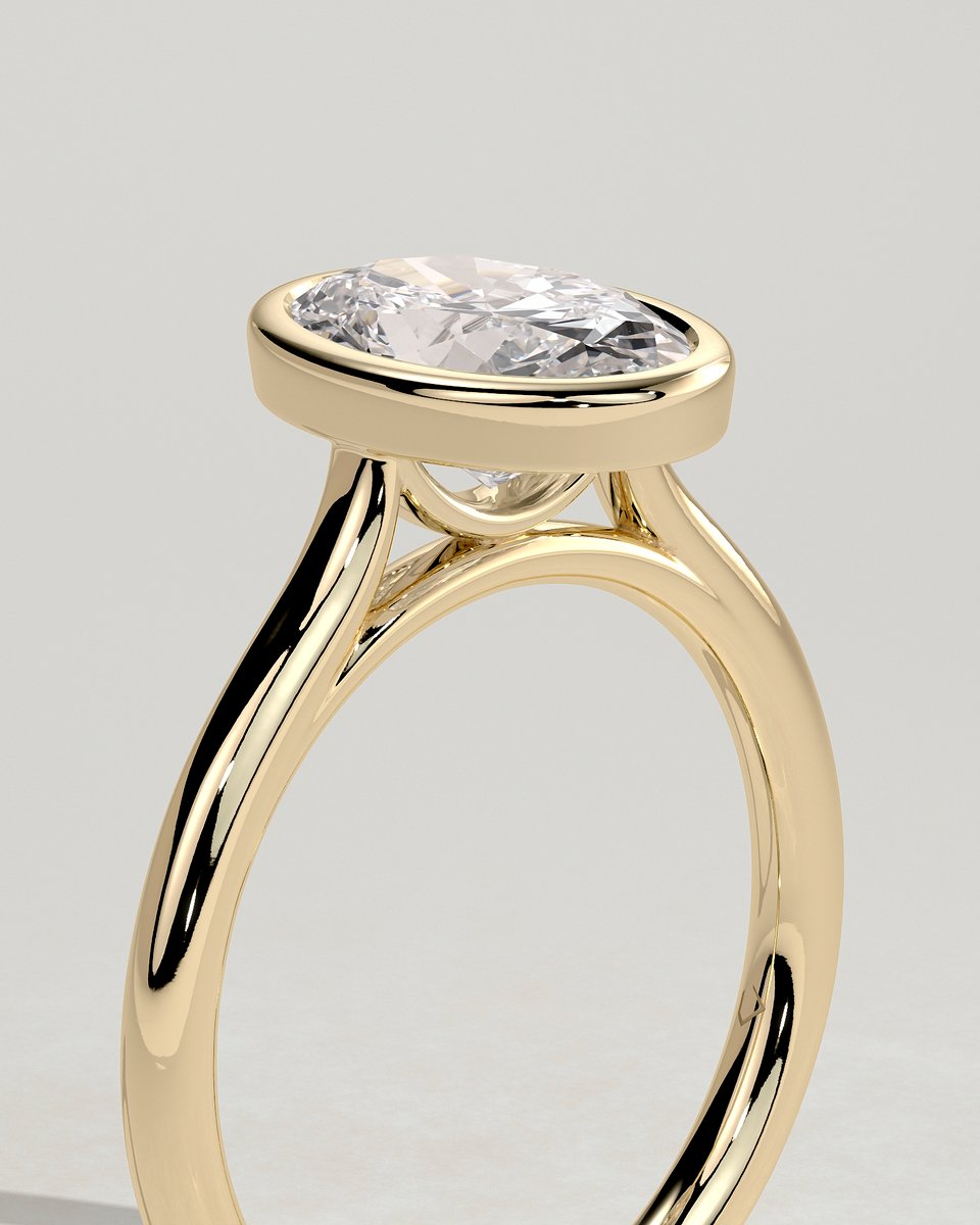 MET 0085 Oval Solitaire Engagement Ring