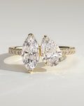 MET 0245 Pear Toi et Moi Engagement Ring