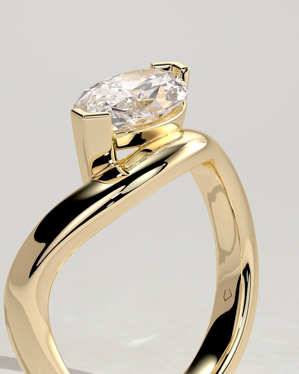 MET 0044 Marquise Solitaire Engagement Ring