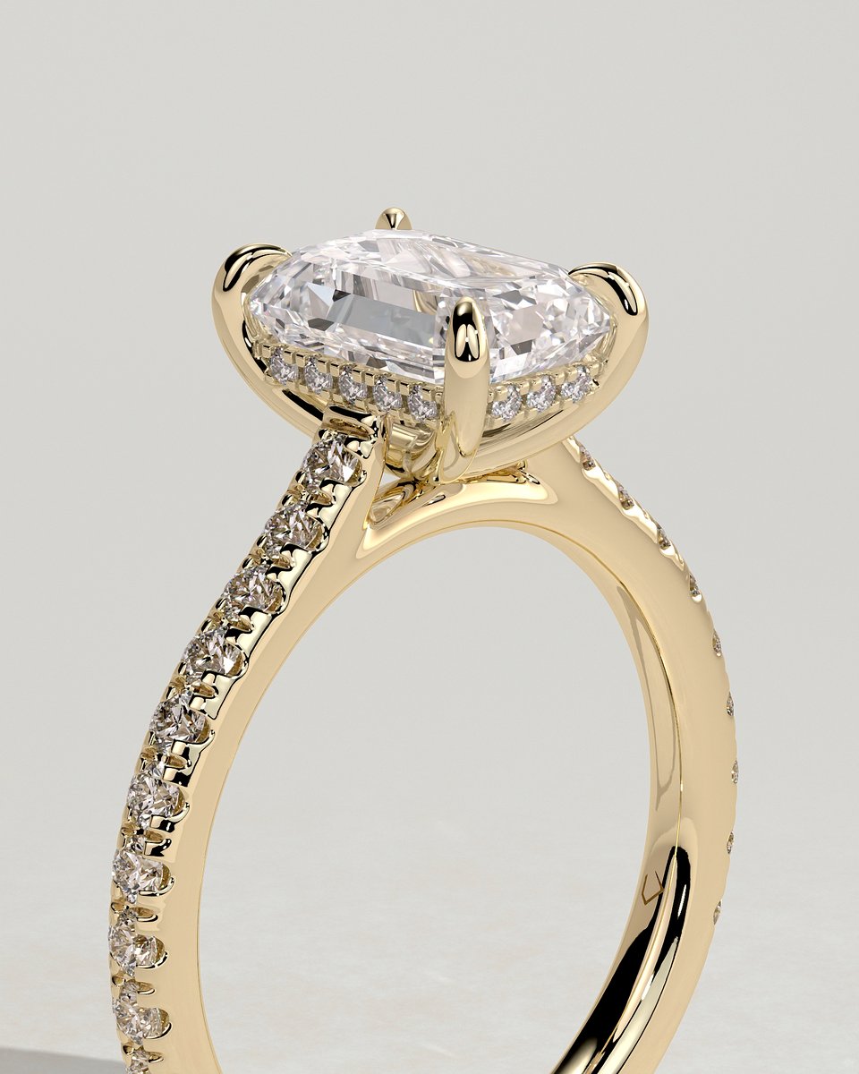 MET 0126 Emerald Solitaire Engagement Ring