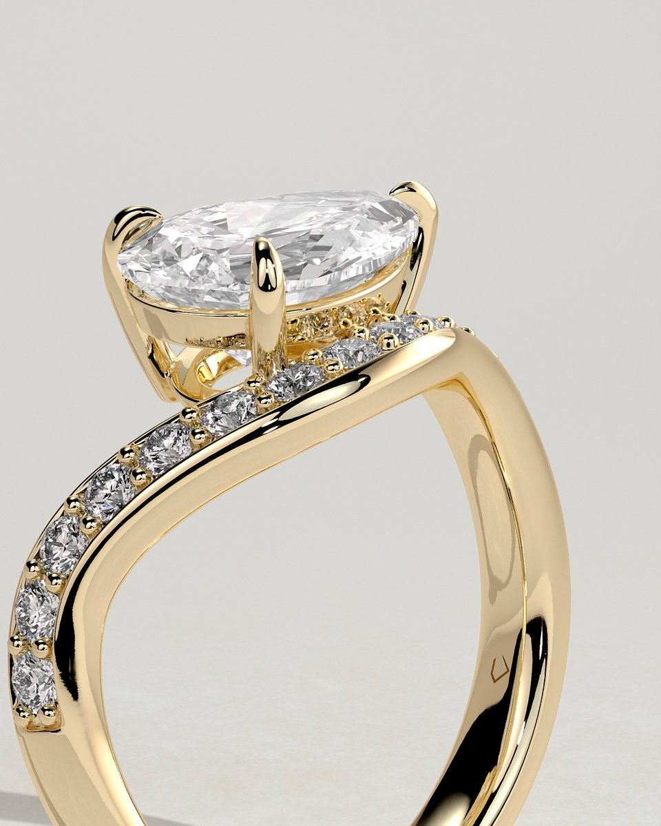 MET 0308 Pear Solitaire Engagement Ring