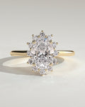 MET 0135 Oval Halo Engagement Ring