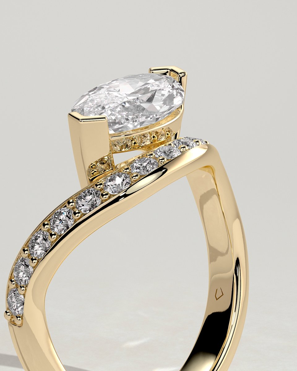 MET 0310 Marquise Solitaire Engagement Ring