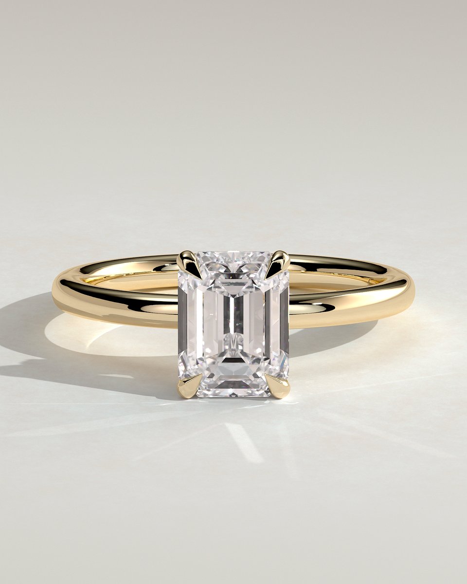 MET 0243 Emerald Solitaire Engagement Ring