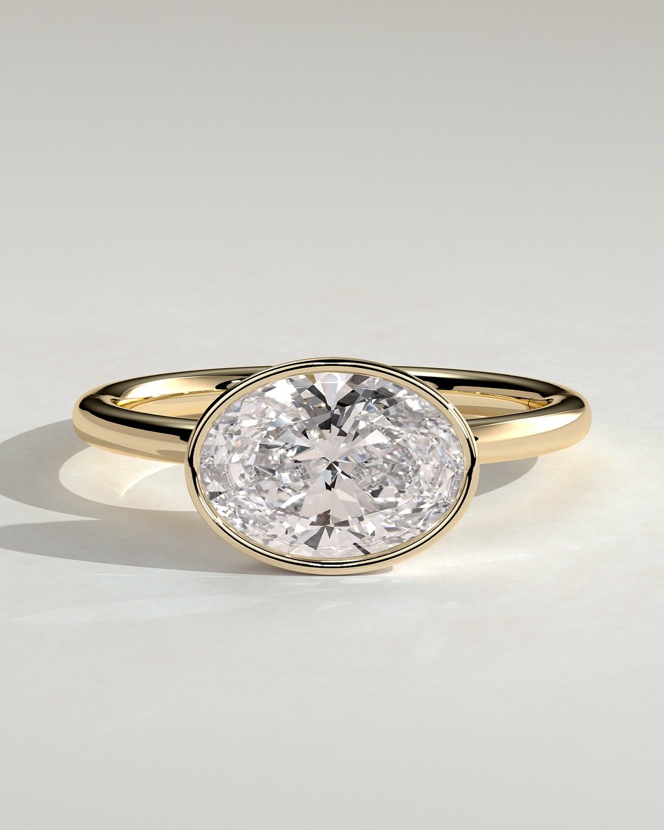 MET 0105 Oval Solitaire Engagement Ring