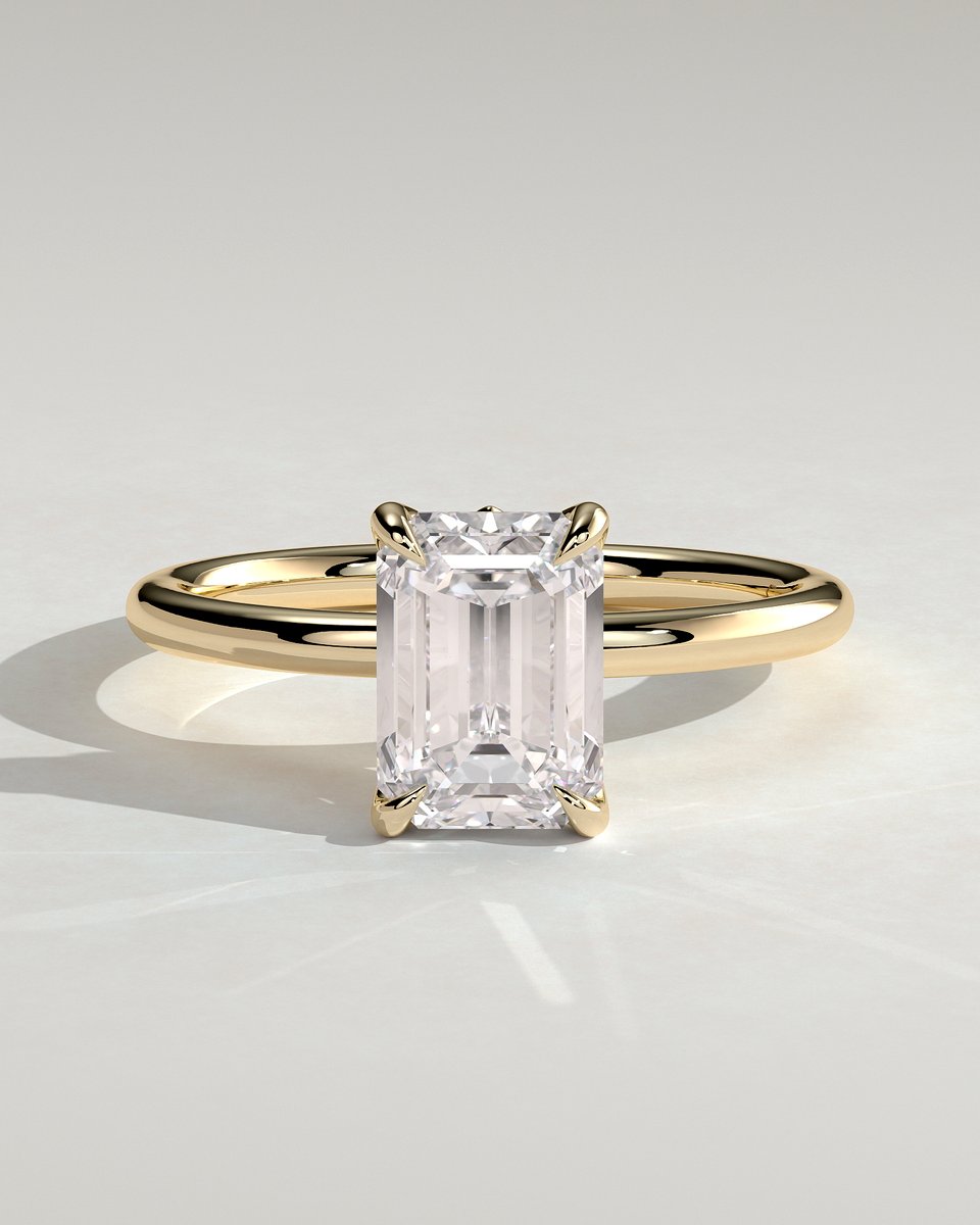 MET 0314 Emerald Solitaire Engagement Ring