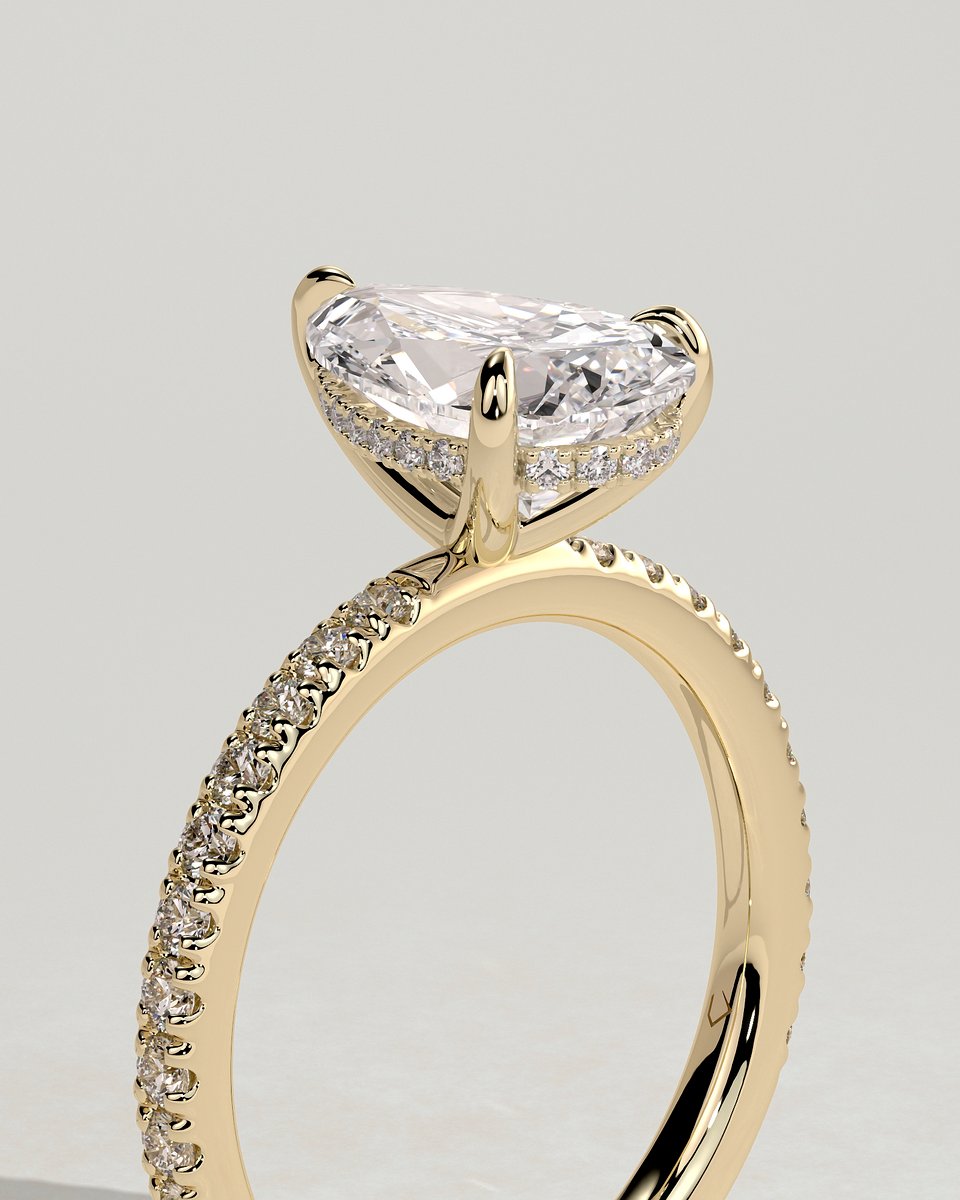 MET 0352 Pear Solitaire Engagement Ring