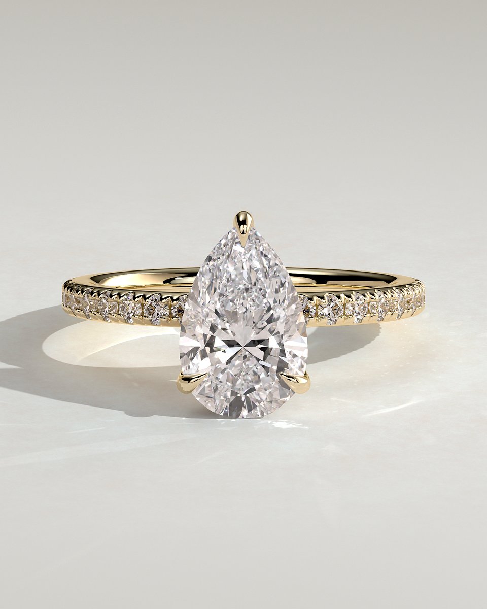 MET 0352 Pear Solitaire Engagement Ring