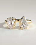 MET 0256 Oval Toi et Moi Engagement Ring