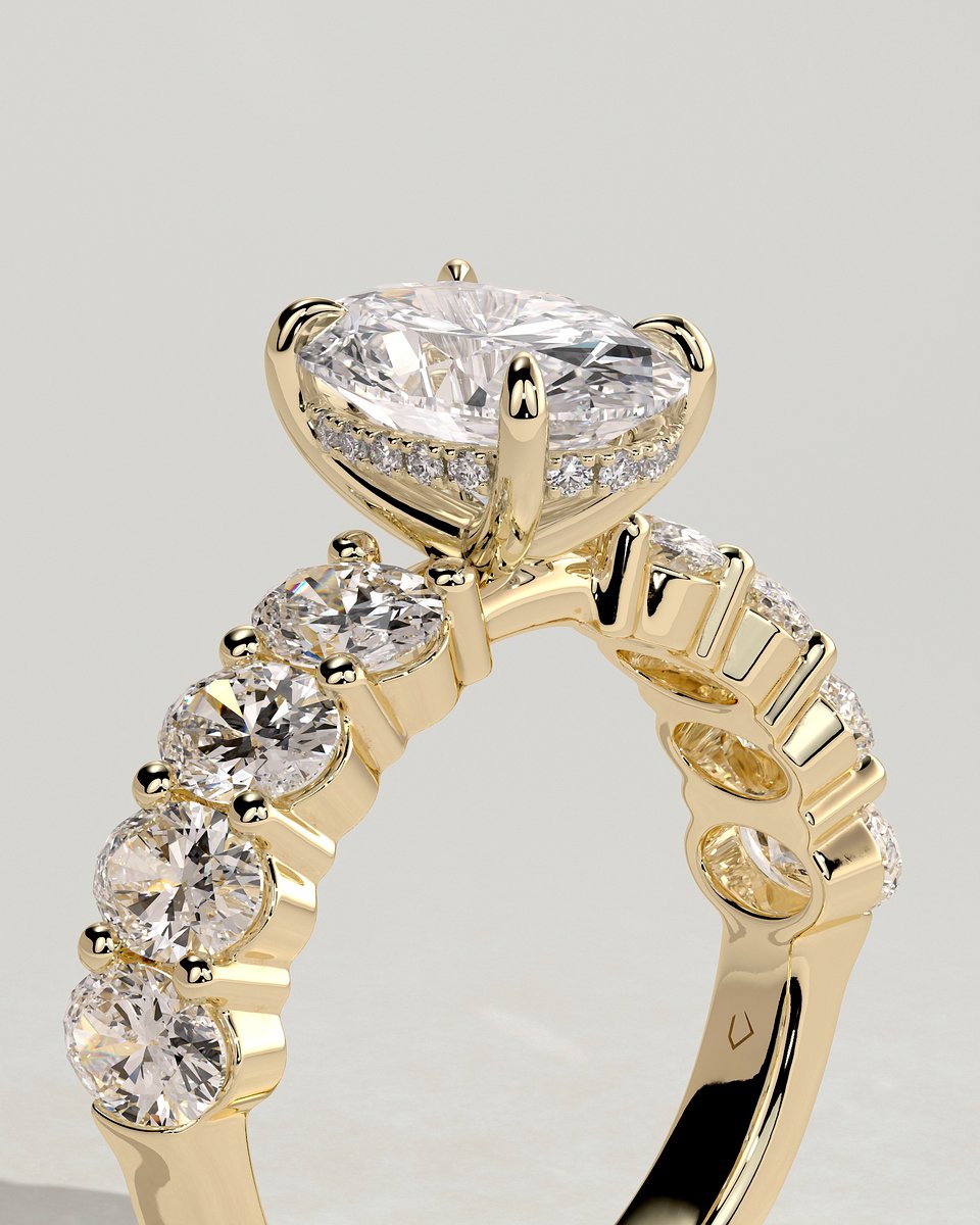 MET 0339 Oval Solitaire Engagement Ring