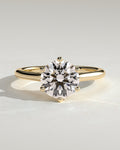 MET 0176 Round Solitaire Engagement Ring