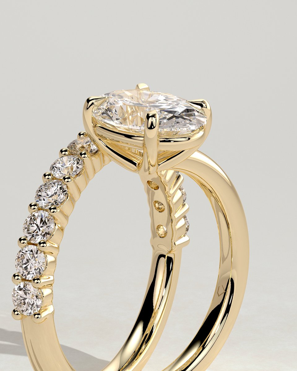 MET 0262 Oval Solitaire Engagement Ring
