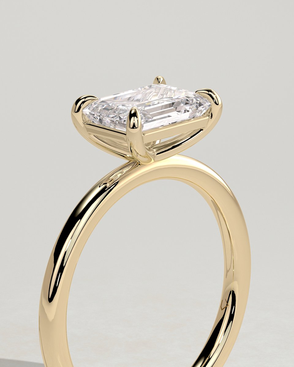 MET 0324 Emerald Solitaire Engagement Ring