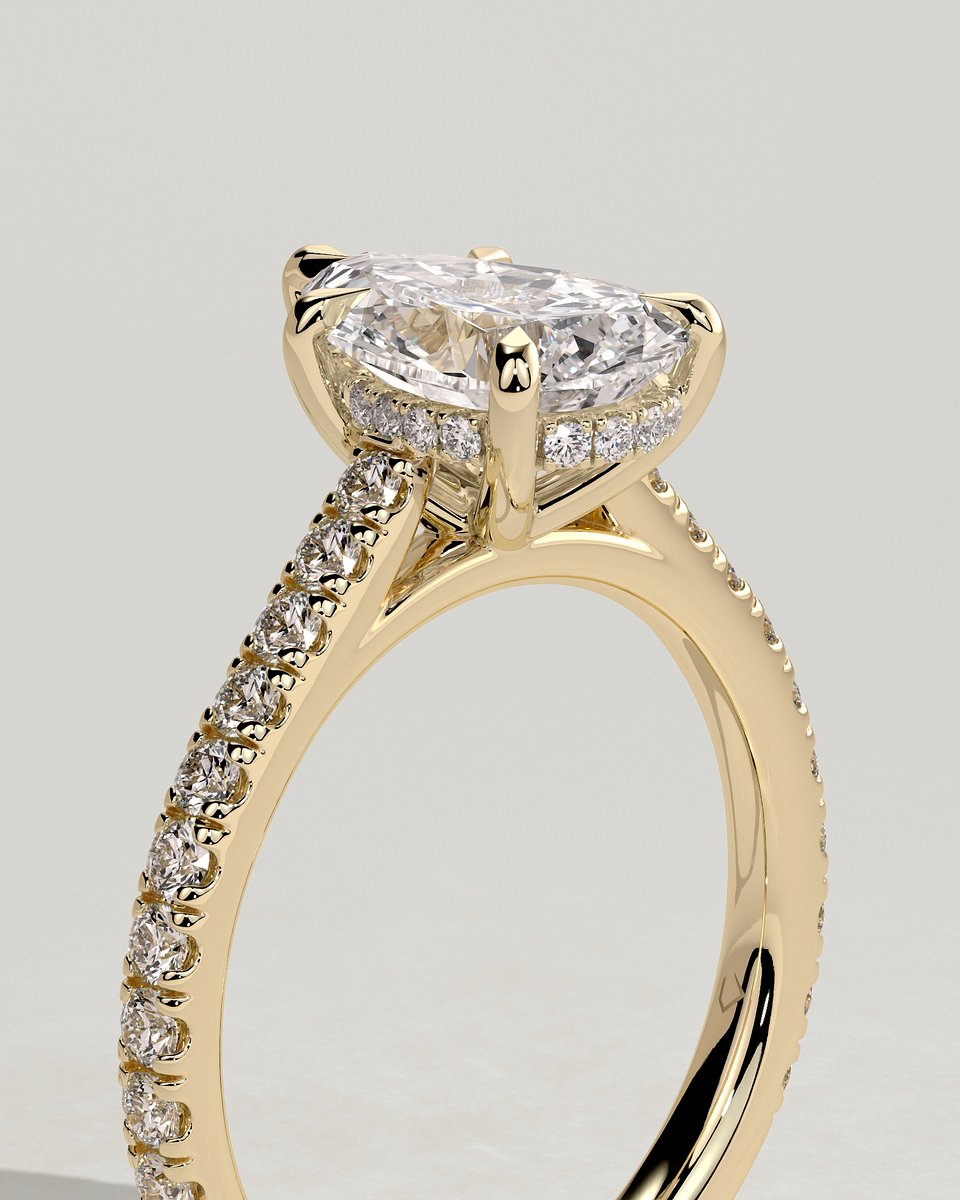 MET 0149 Pear Solitaire Engagement Ring
