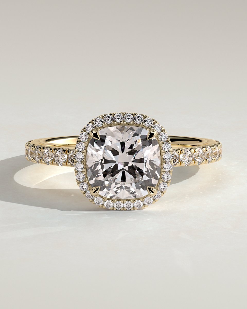 MET 0171 Cushion Halo Engagement Ring