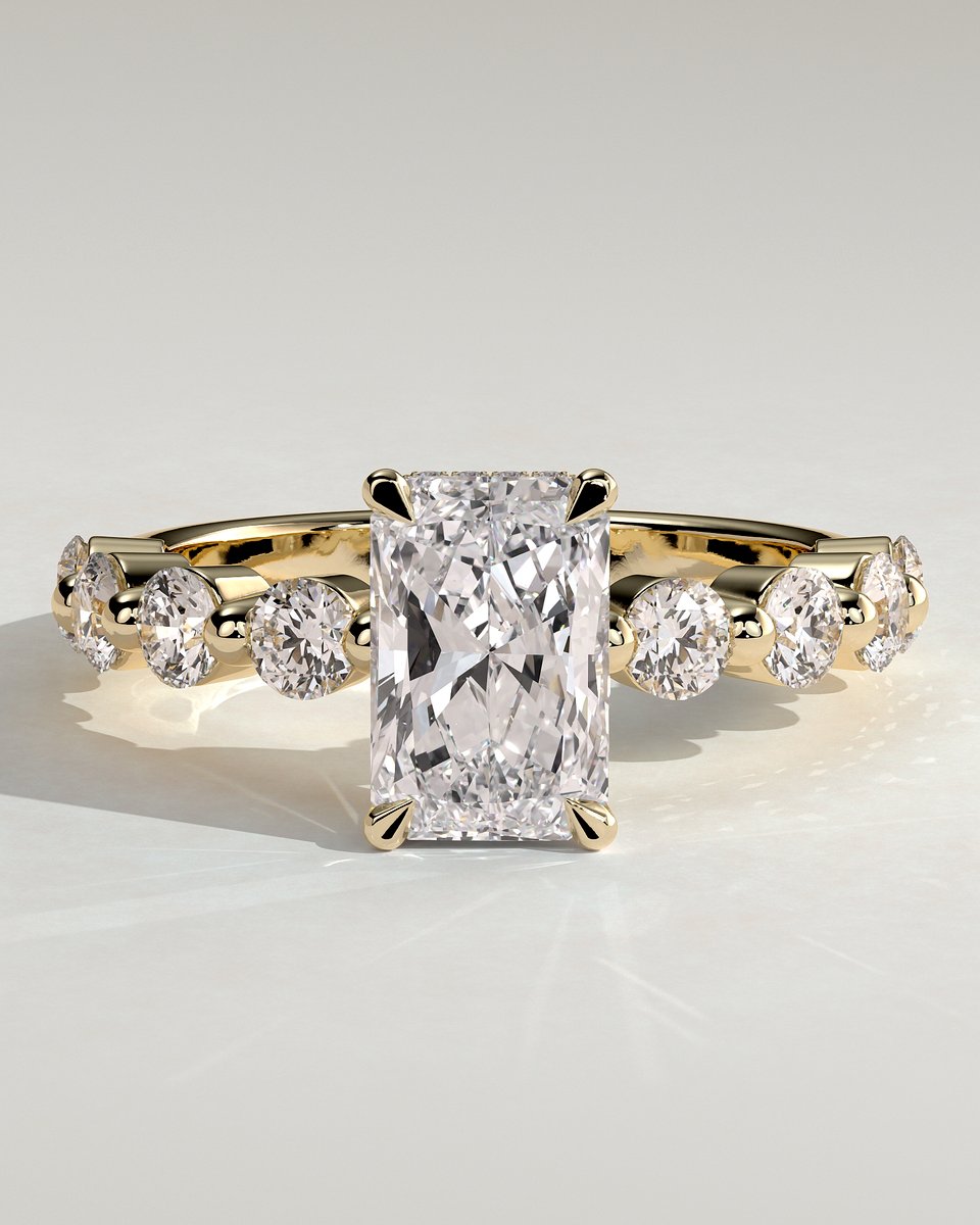 MET 0229 Radiant Solitaire Engagement Ring