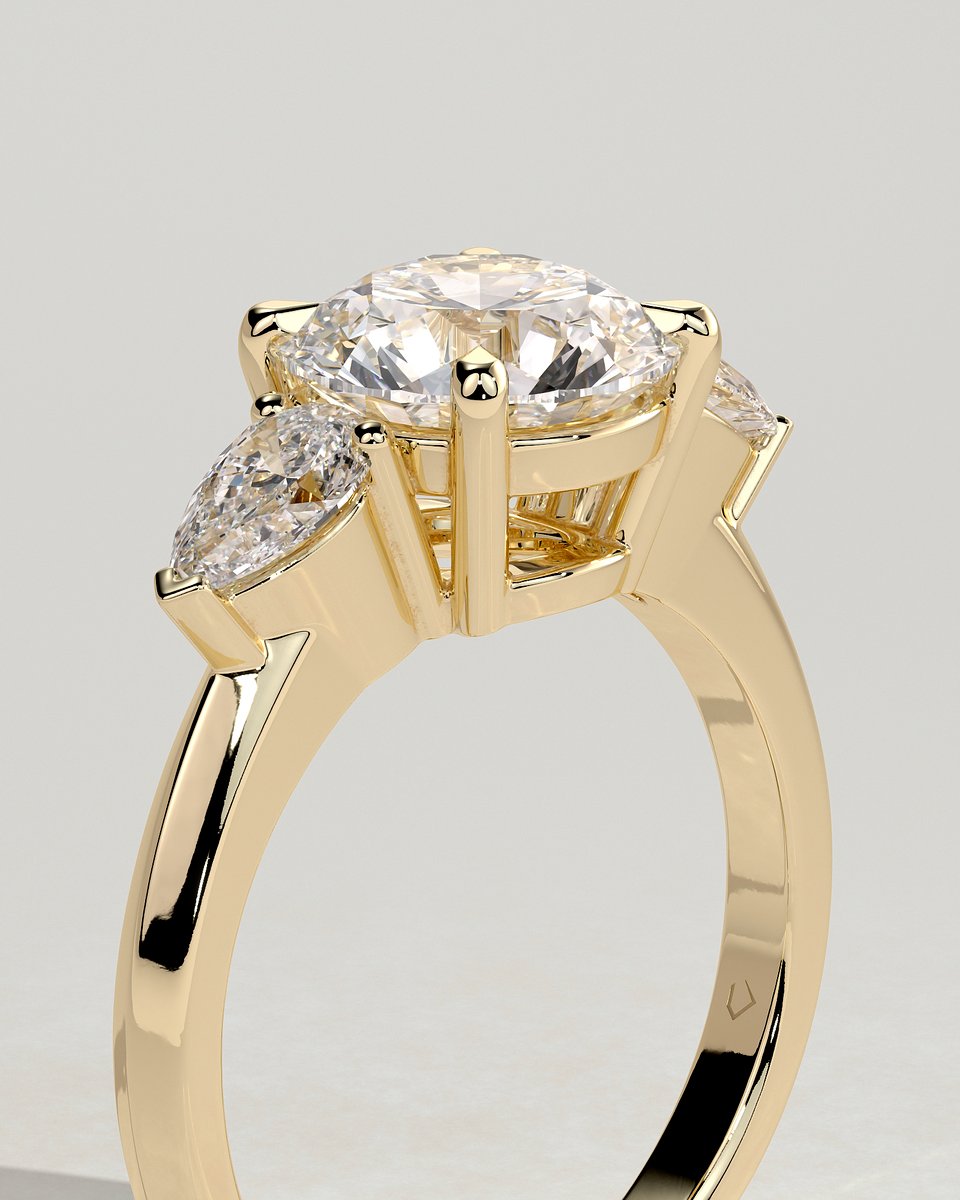 MET 0146 Round Three Stone Engagement Ring