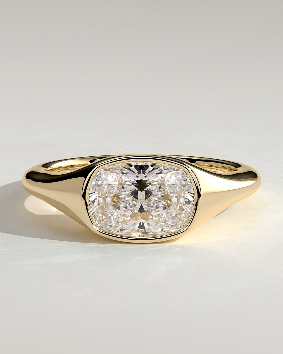 MET 0348 Elongated Cushion Solitaire Engagement Ring