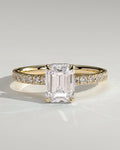 MET 0219 Emerald Solitaire Engagement Ring