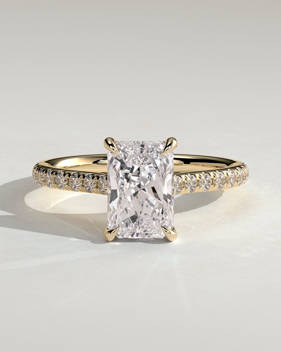 MET 0101 Radiant Solitaire Engagement Ring
