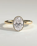 MET 0053 Oval Solitaire Engagement Ring