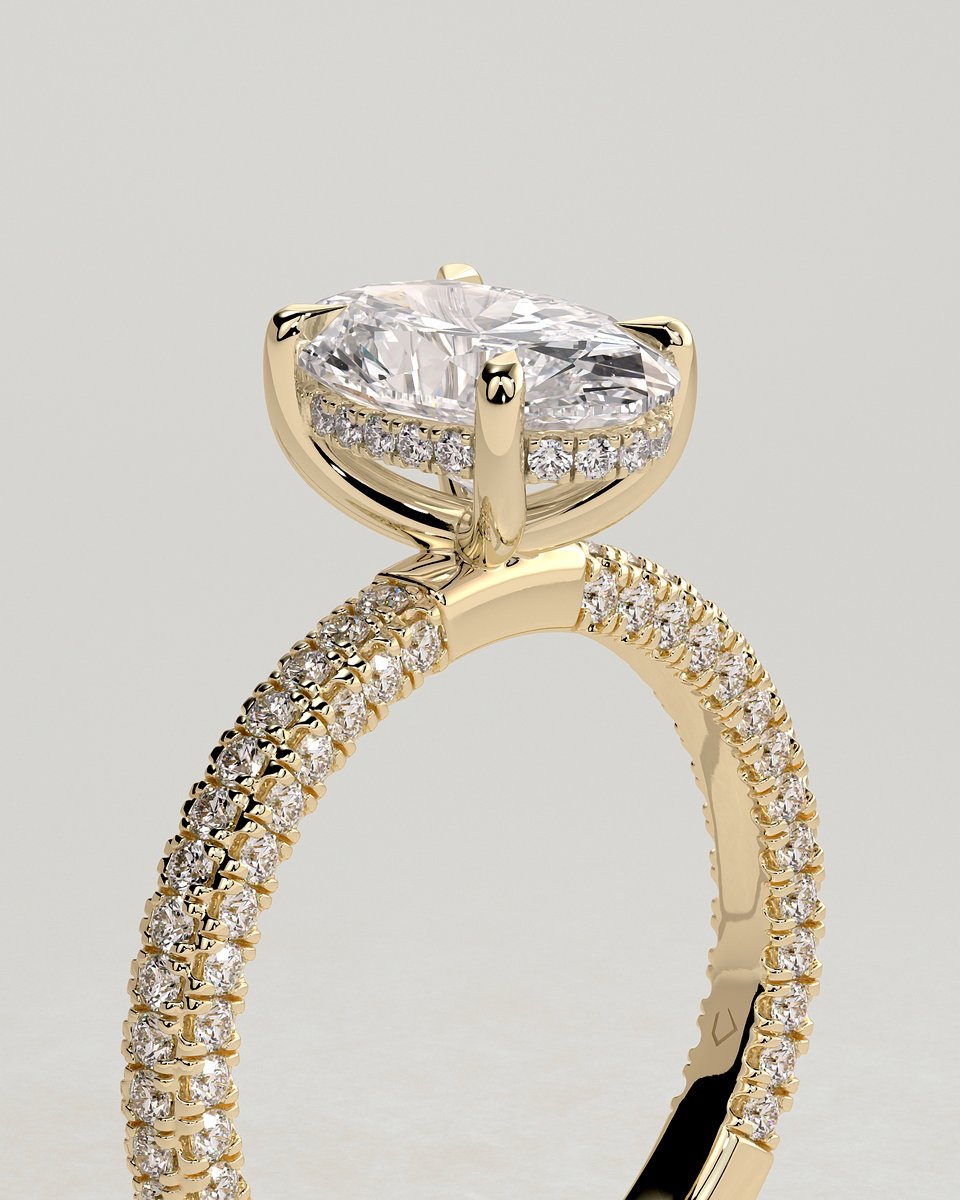 MET 0246 Oval Solitaire Engagement Ring