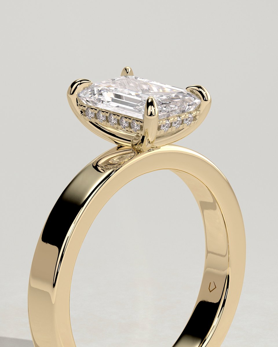 MET 0129 Emerald Solitaire Engagement Ring