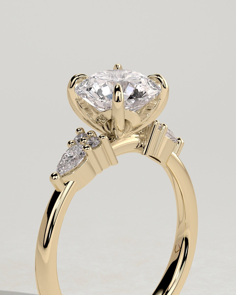 MET 0323 Round Three Stone Engagement Ring