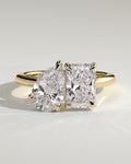 MET 0088 Pear Toi et Moi Engagement Ring