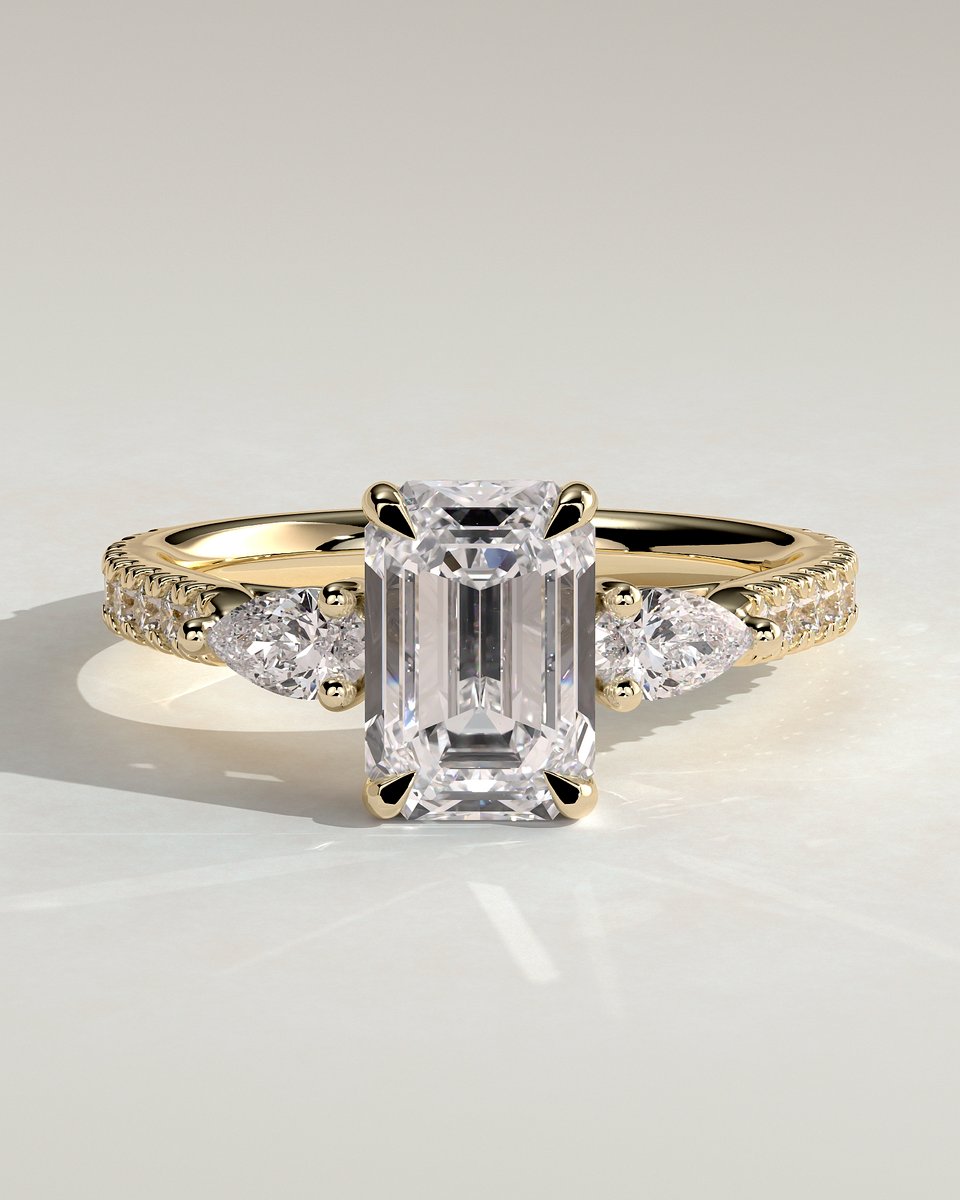 MET 0233 Emerald Three Stone Engagement Ring
