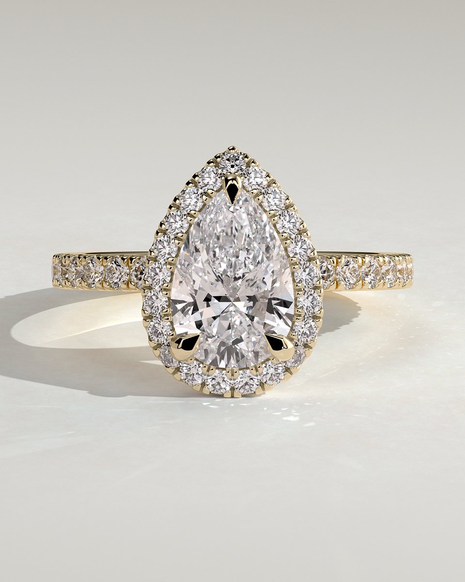 MET 0235 Pear Halo Engagement Ring