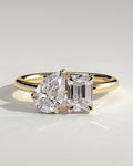 MET 0058 Emerald Toi et Moi Engagement Ring