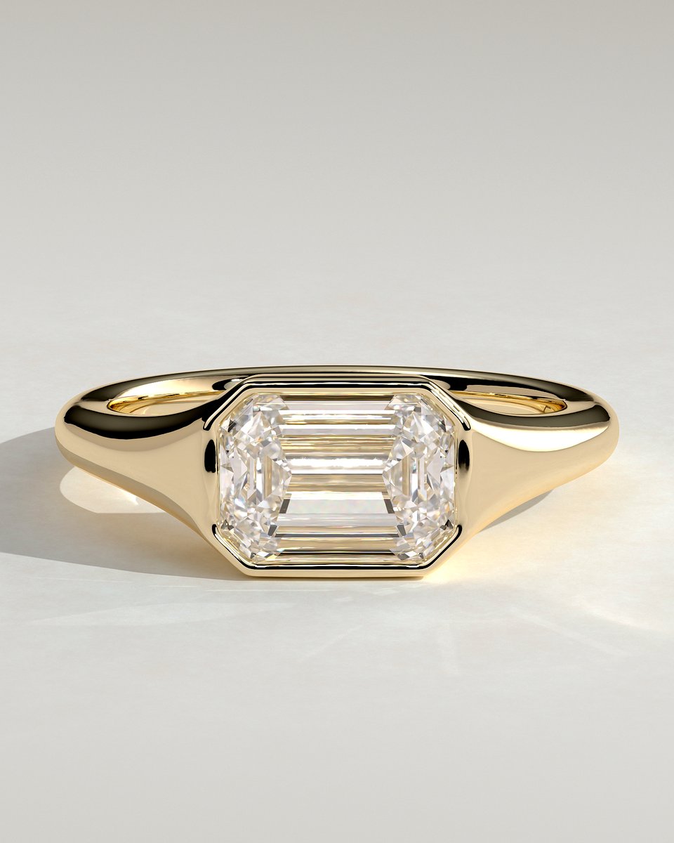 MET 0347 Emerald Solitaire Engagement Ring