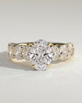 MET 0339 Oval Solitaire Engagement Ring