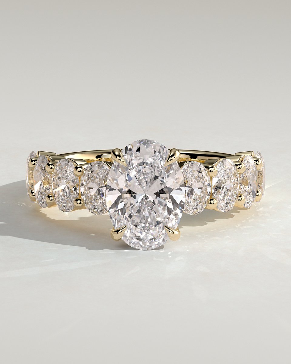 MET 0339 Oval Solitaire Engagement Ring