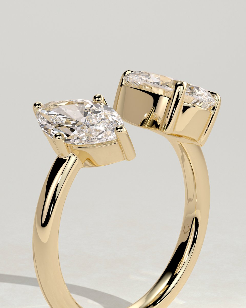 MET 0257 Pear Toi et Moi Engagement Ring