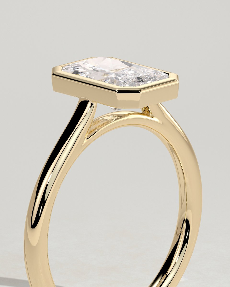 MET 0027 Radiant Solitaire Engagement Ring